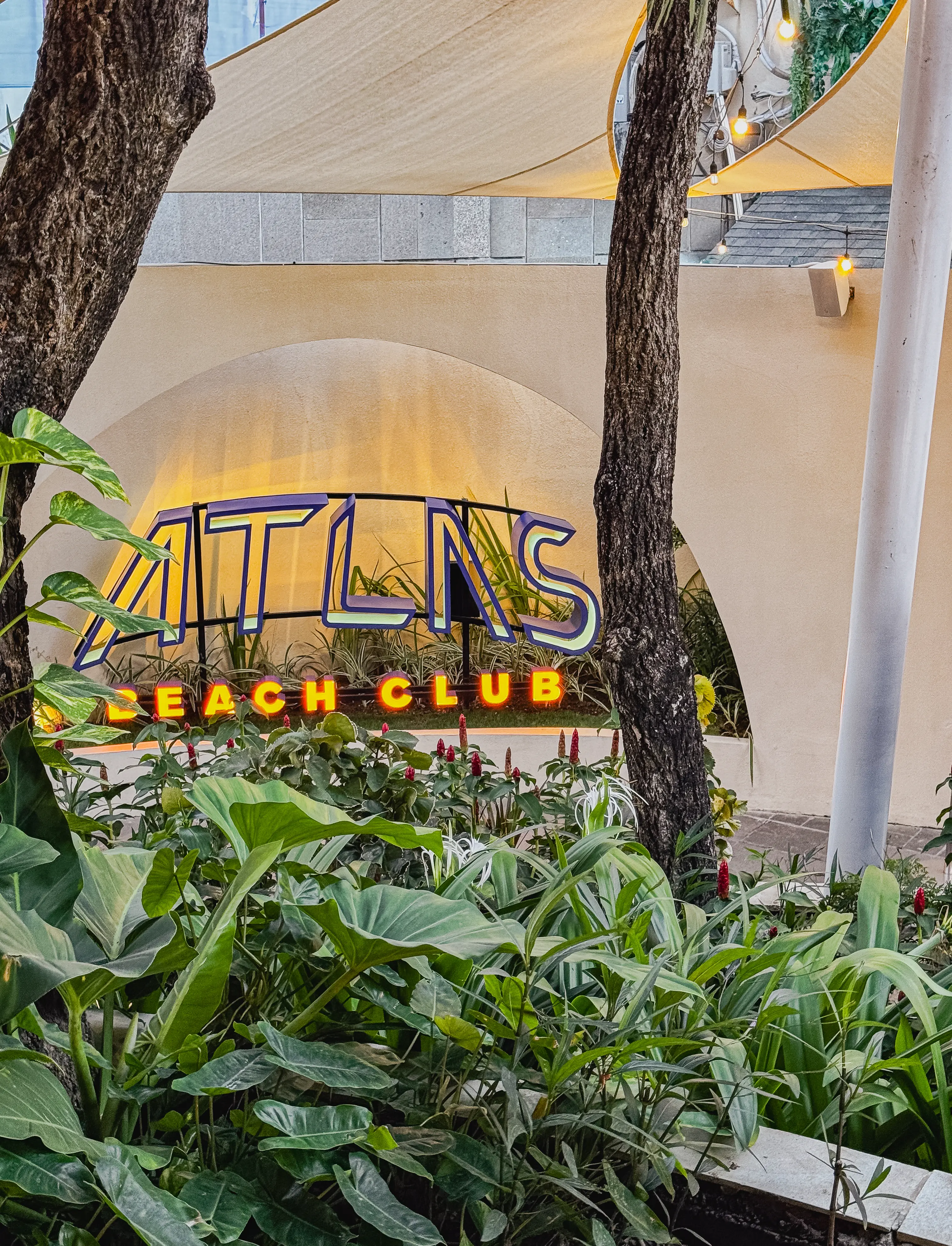 ATLAS Beach Club 4