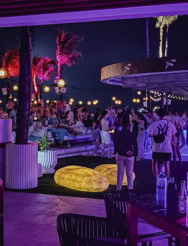 FINNS Beach Club 19